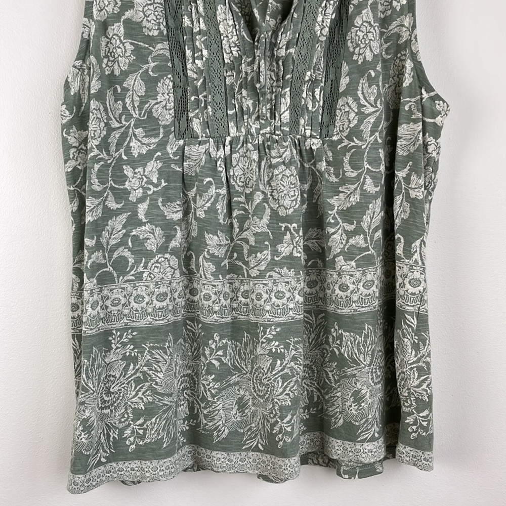 Lucky Brand women’s green floral swing tank. Size Large - Picture 5 of 8
